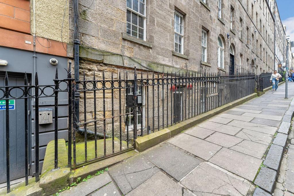 Edinburgh Perfect Location Apartment Екстериор снимка